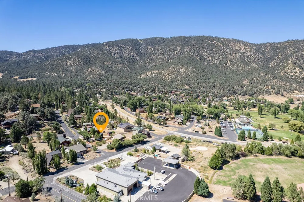 16505 Oakwood Way Pine Mountain Club, CA 93222