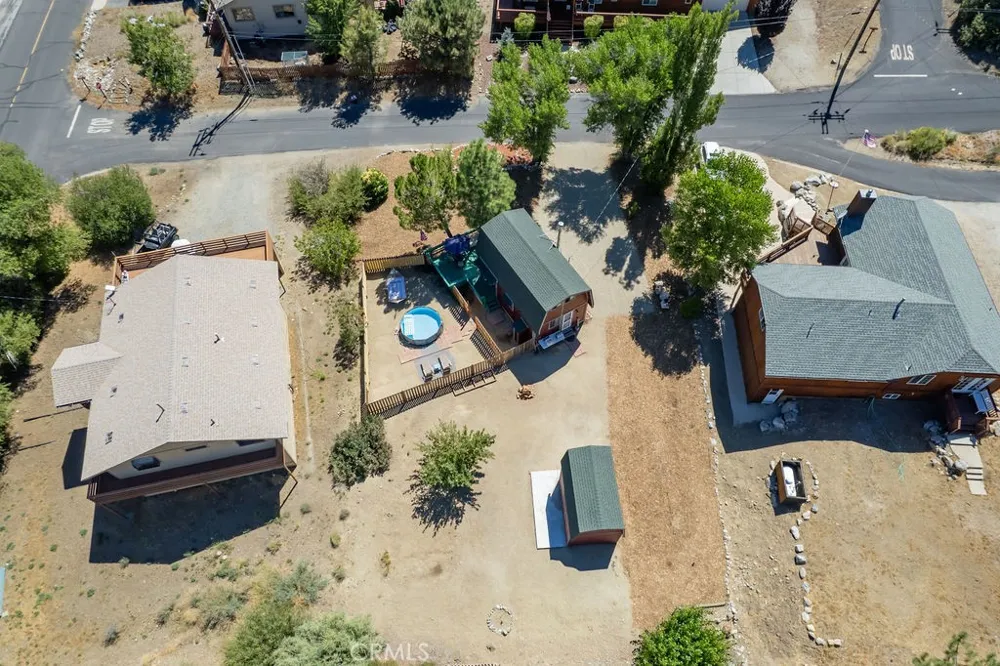 16505 Oakwood Way Pine Mountain Club, CA 93222