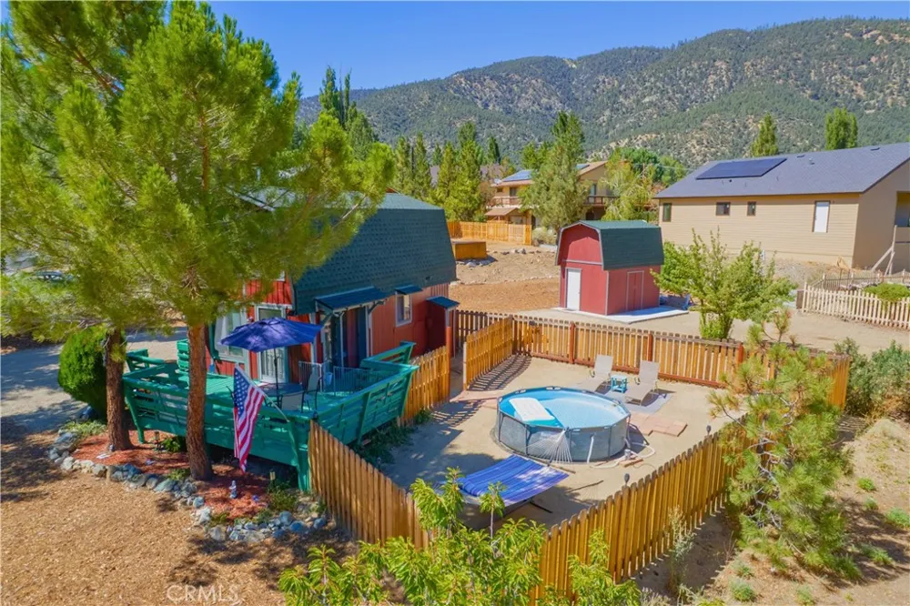 16505 Oakwood Way Pine Mountain Club, CA 93222