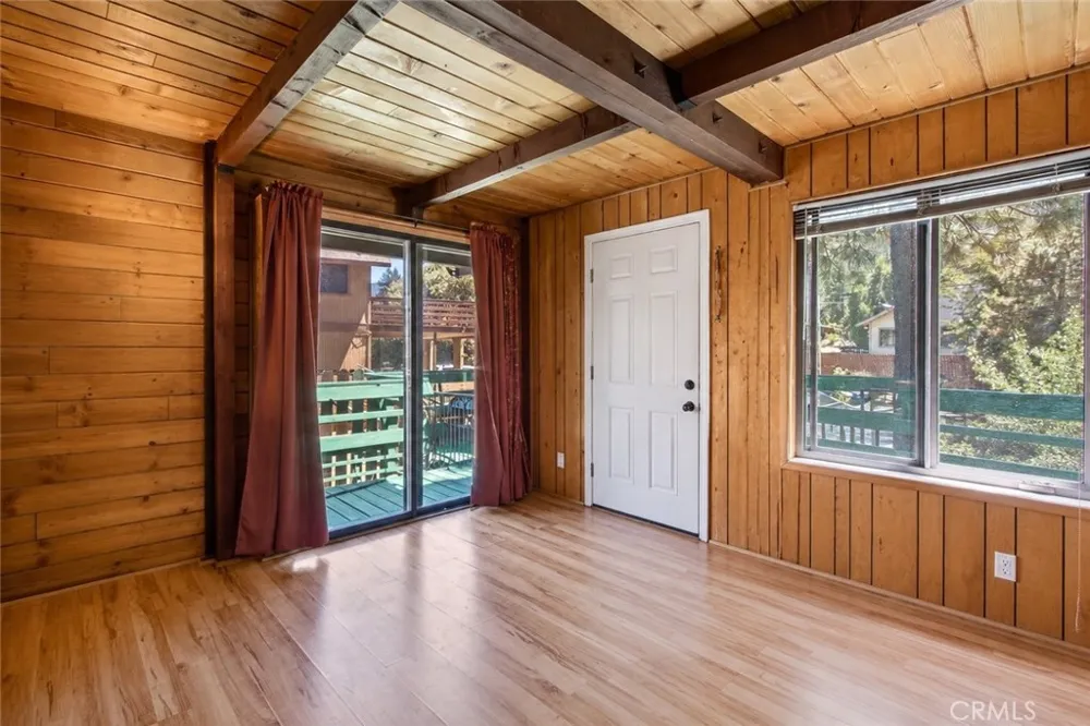 16505 Oakwood Way Pine Mountain Club, CA 93222