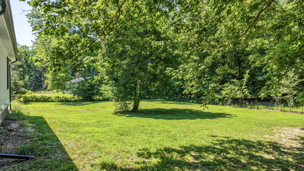 786 W Colon Road Bronson, MI 49028