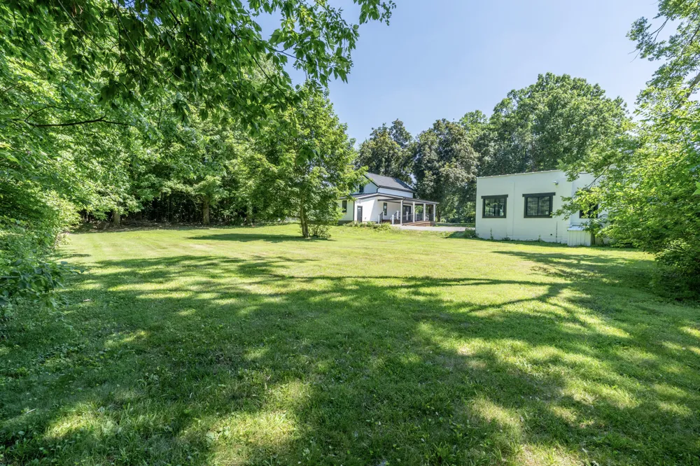 786 W Colon Road Bronson, MI 49028
