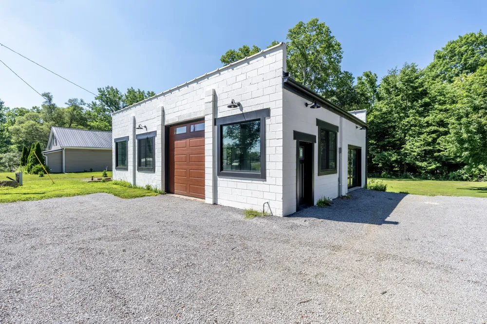 786 W Colon Road Bronson, MI 49028