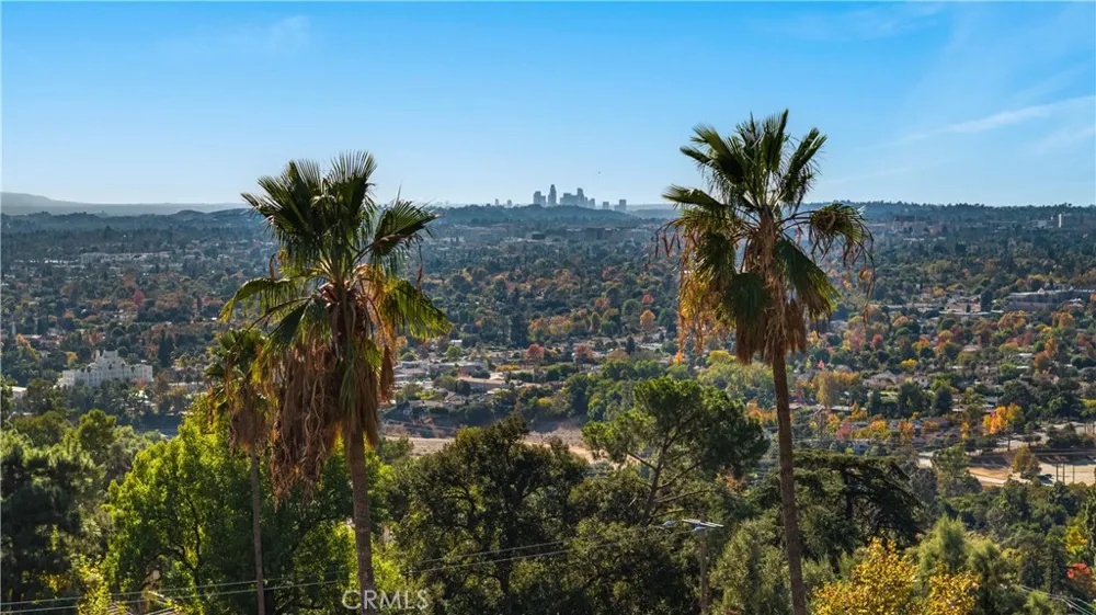 1701 Country Lane Pasadena, CA 91107