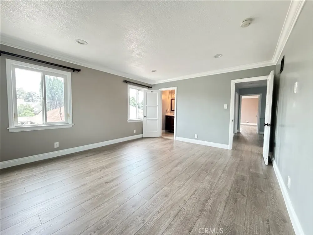 5703 Golden West Temple City, CA 91780