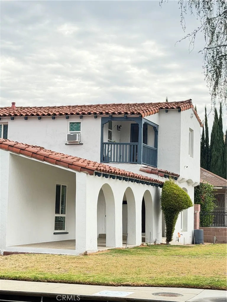 5703 Golden West Temple City, CA 91780