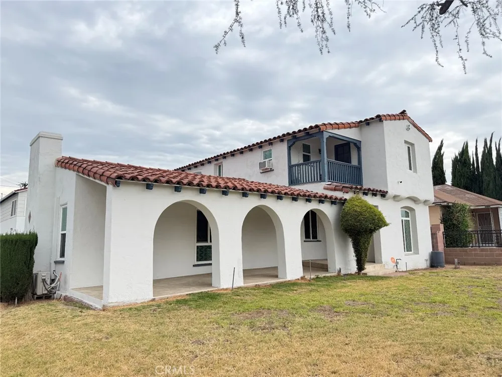 5703 Golden West Temple City, CA 91780