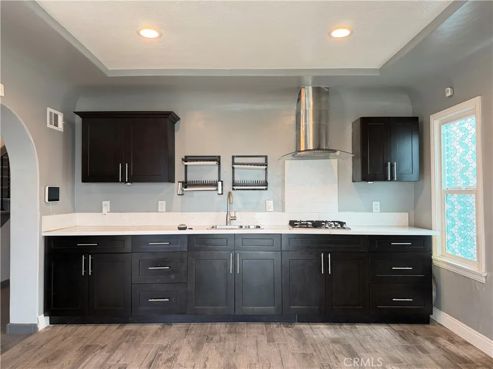 5703 Golden West Temple City, CA 91780