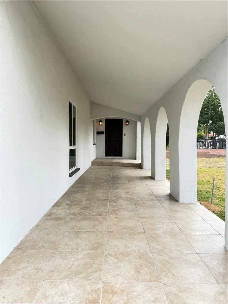 5703 Golden West Temple City, CA 91780