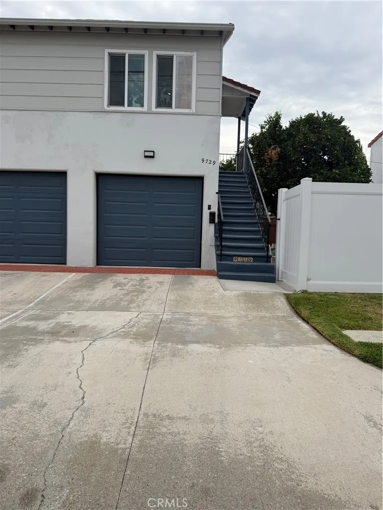 5703 Golden West Temple City, CA 91780