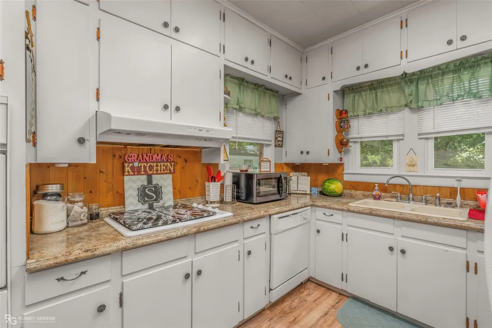 707 Lewisville Road Minden, LA 71055