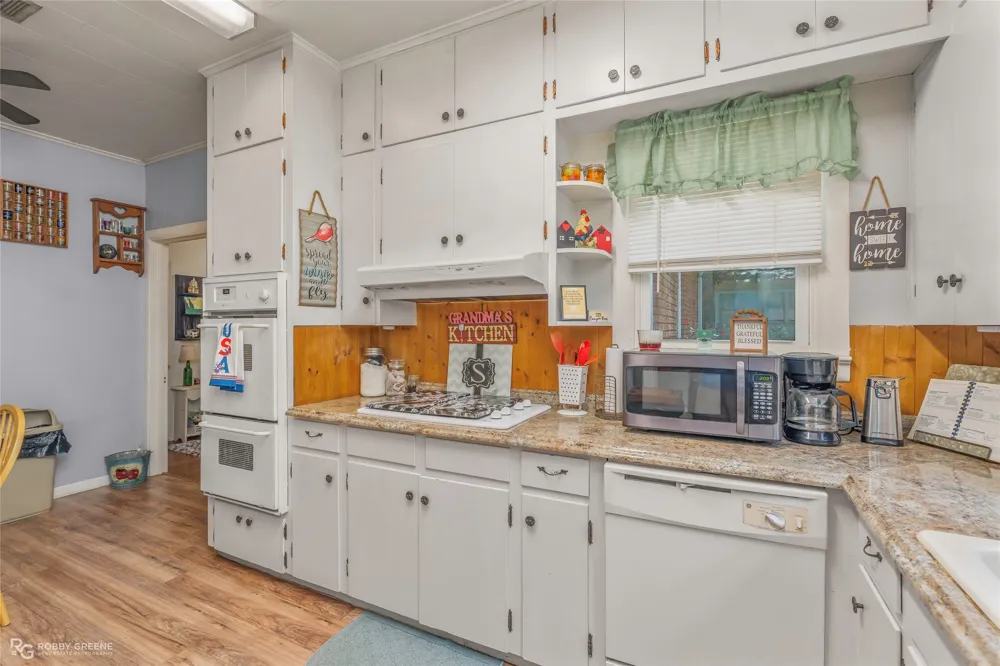 707 Lewisville Road Minden, LA 71055