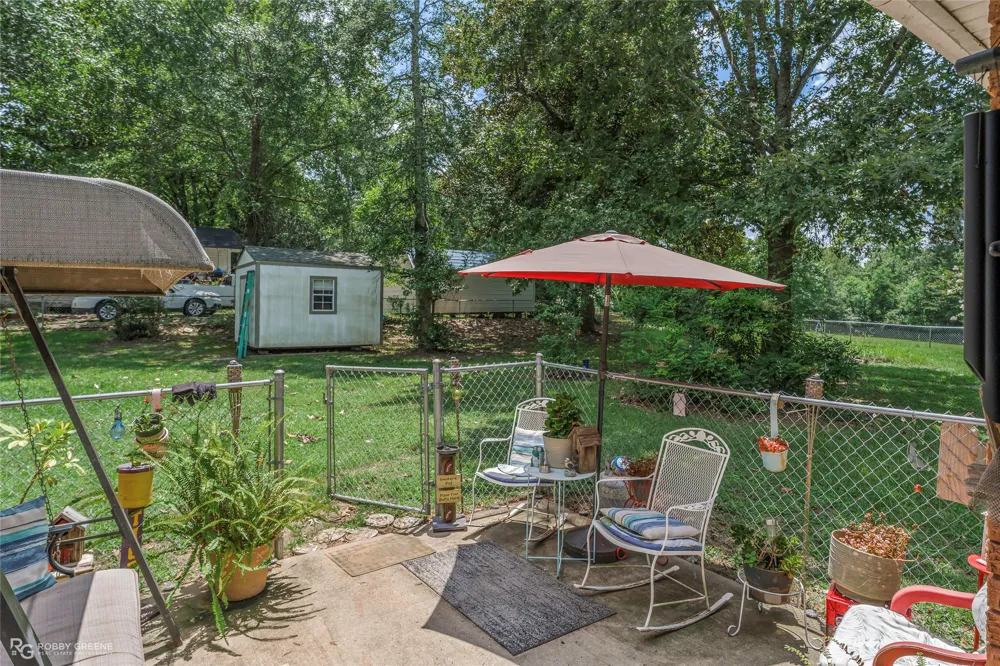 707 Lewisville Road Minden, LA 71055