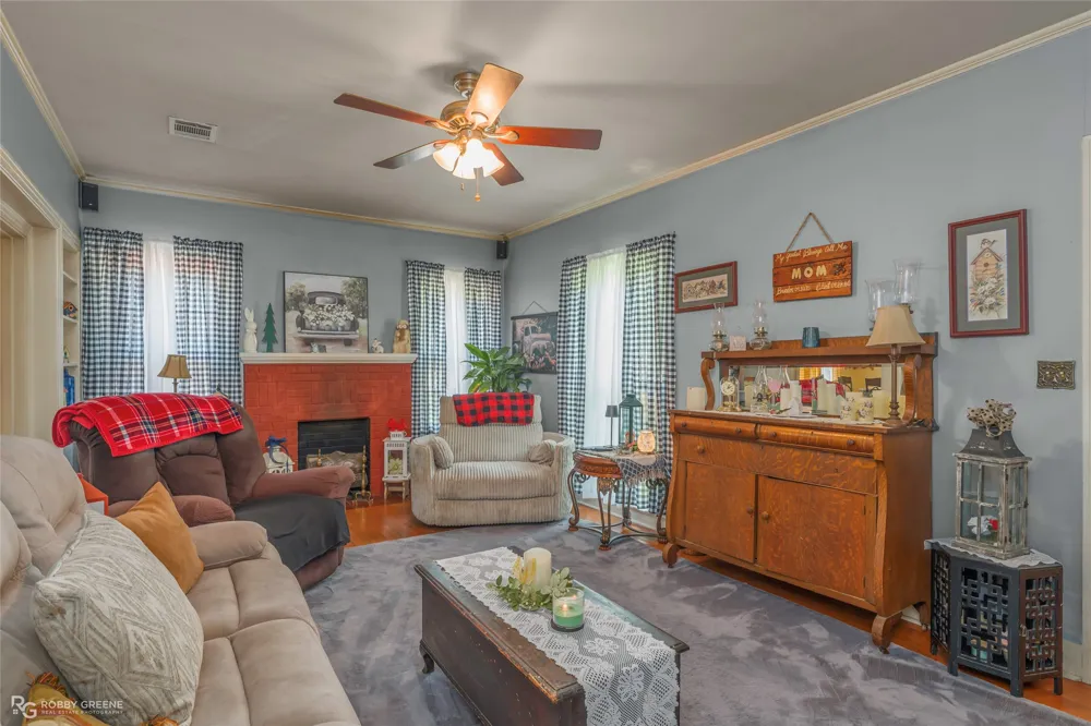 707 Lewisville Road Minden, LA 71055