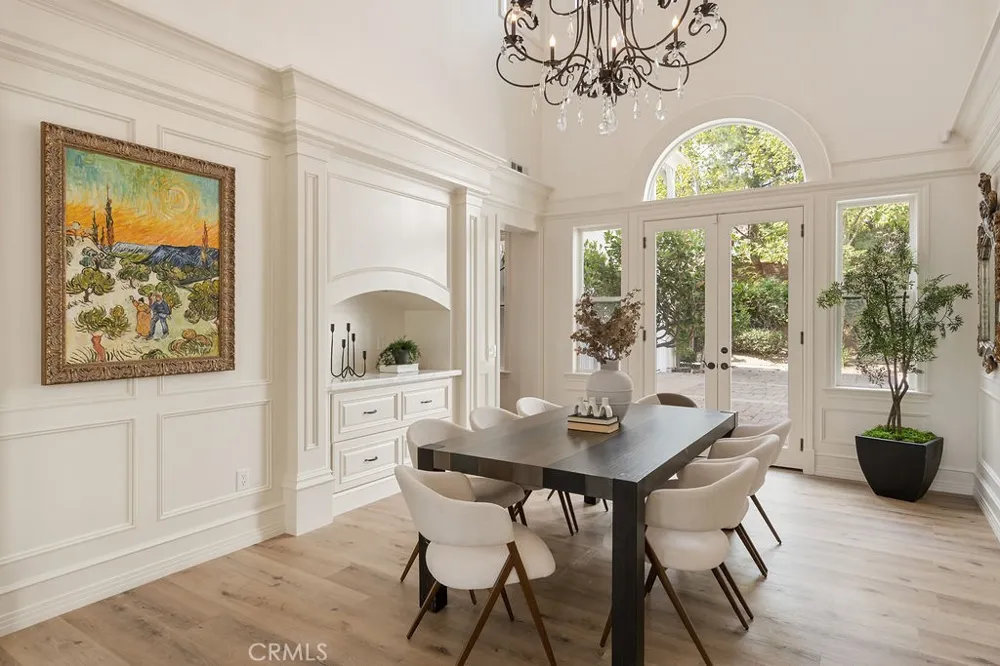 4215 Hidden Oaks Yorba Linda, CA 92886