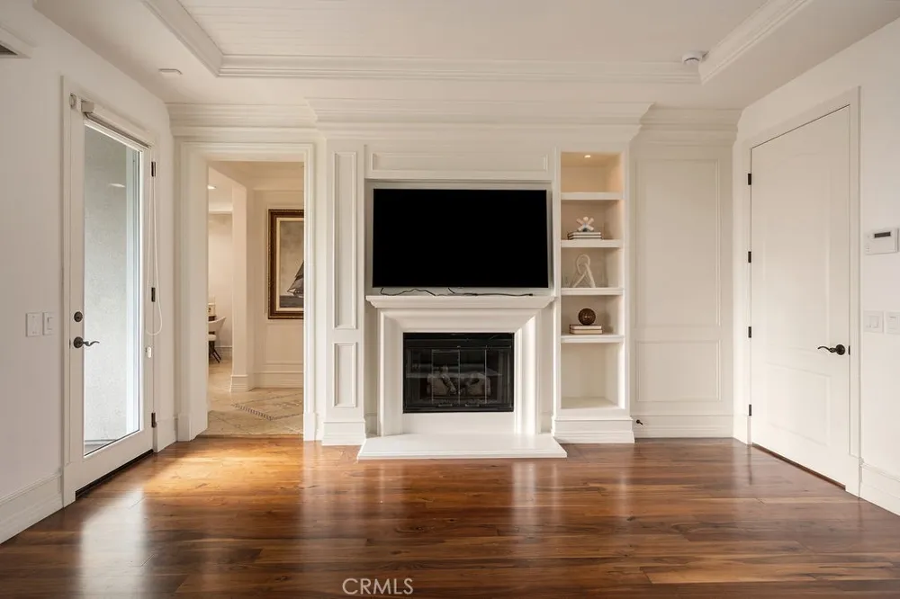 4215 Hidden Oaks Yorba Linda, CA 92886