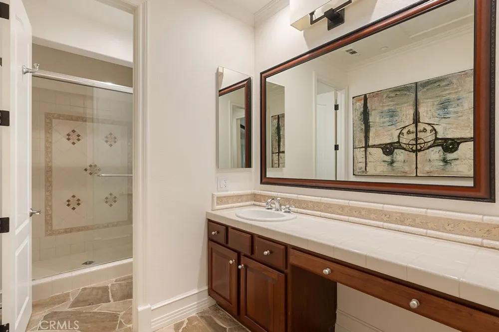 4215 Hidden Oaks Yorba Linda, CA 92886