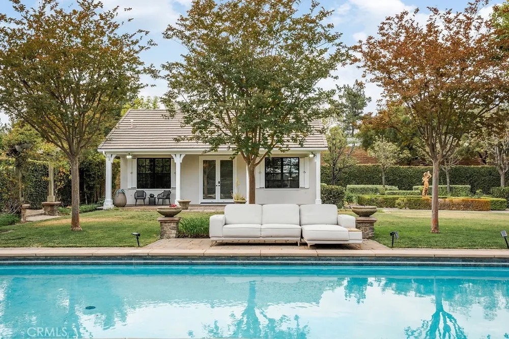 4215 Hidden Oaks Yorba Linda, CA 92886
