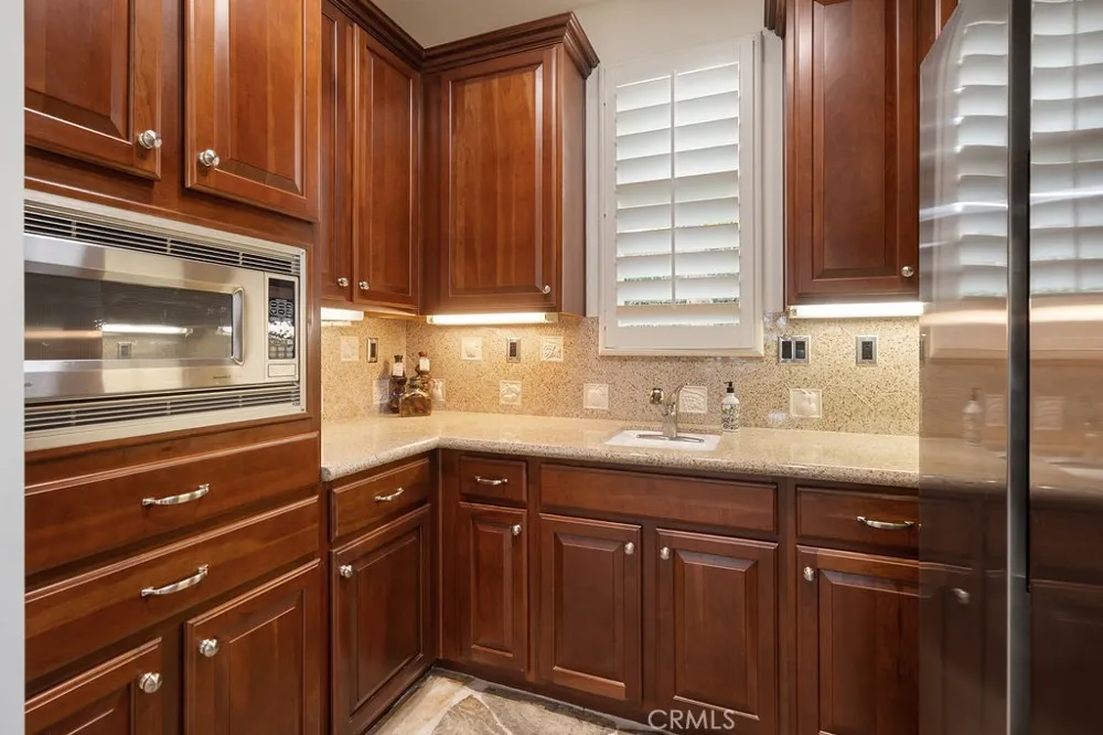 4215 Hidden Oaks Yorba Linda, CA 92886