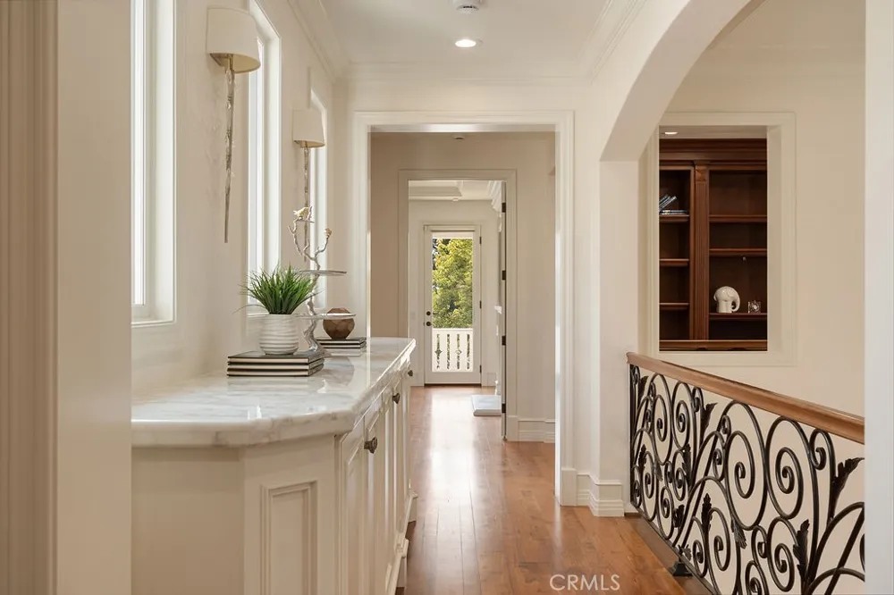 4215 Hidden Oaks Yorba Linda, CA 92886