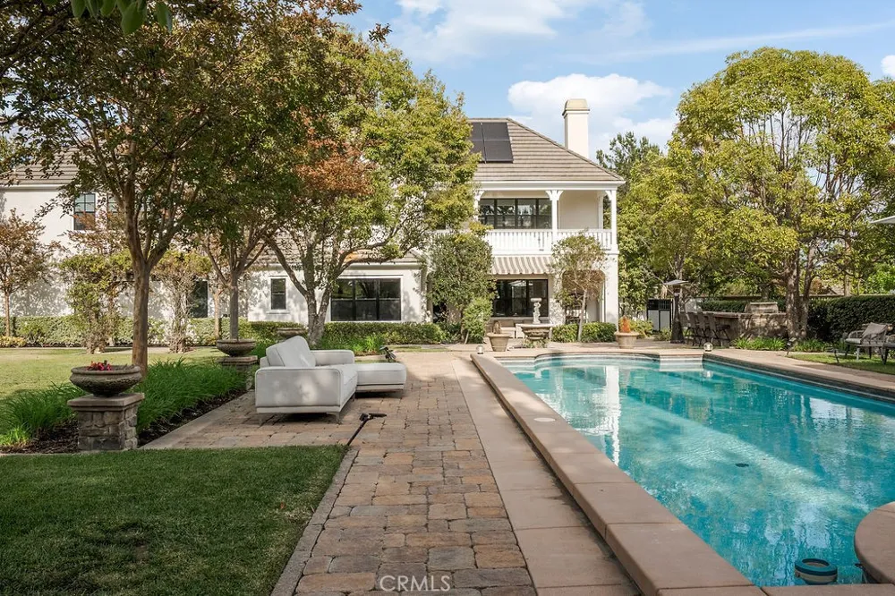 4215 Hidden Oaks Yorba Linda, CA 92886