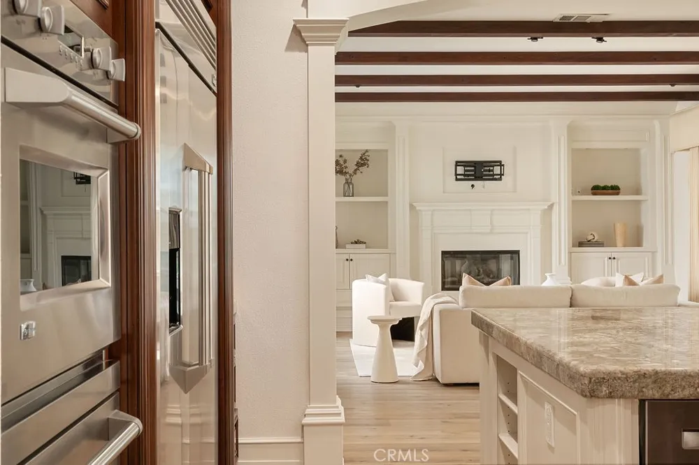 4215 Hidden Oaks Yorba Linda, CA 92886