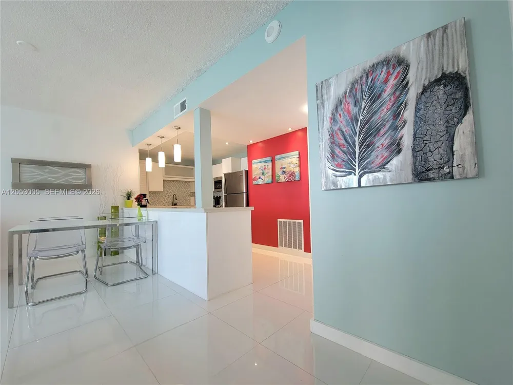 3505 S Ocean Dr #1011 Hollywood, FL 33019