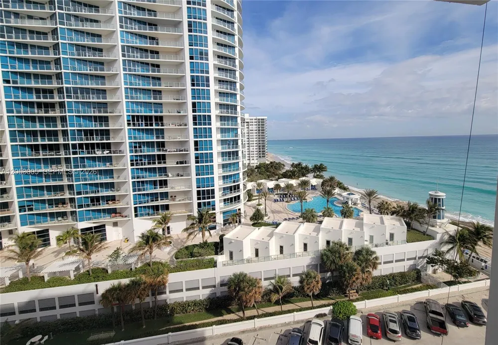 3505 S Ocean Dr #1011 Hollywood, FL 33019
