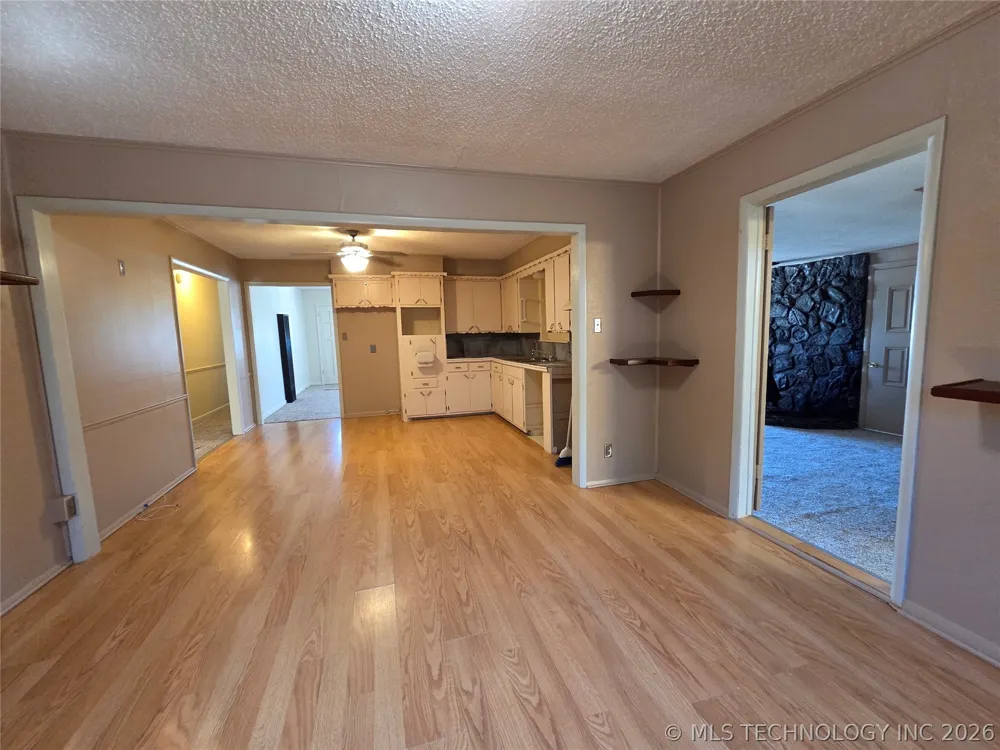 1102 Park Shawnee, OK 74801