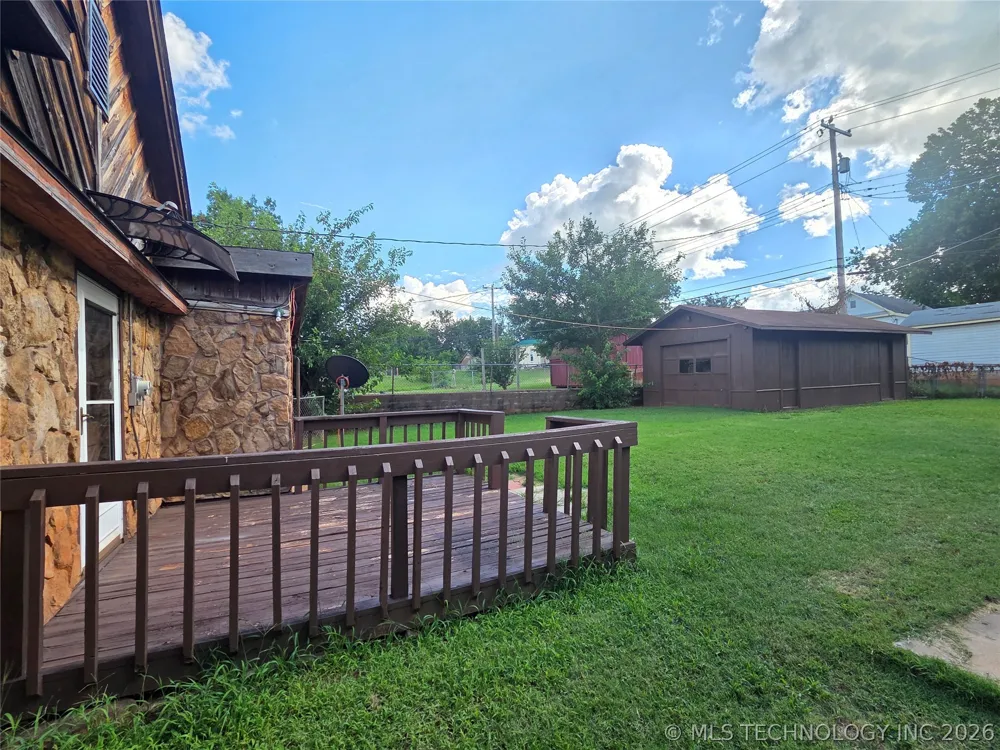 1102 Park Shawnee, OK 74801