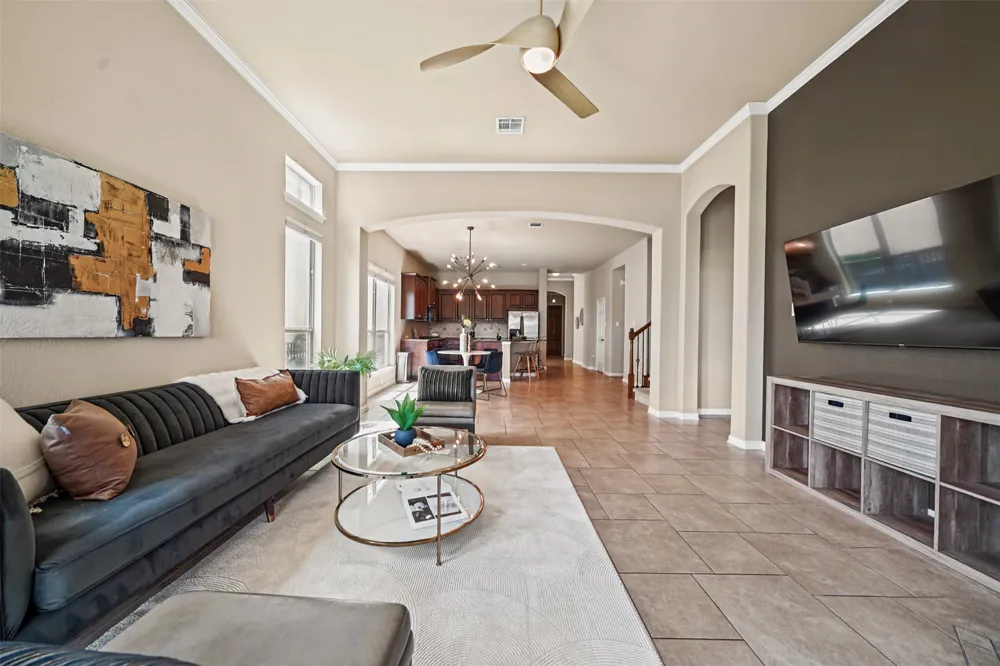 1915 Kempwood Loop Round Rock, TX 78665