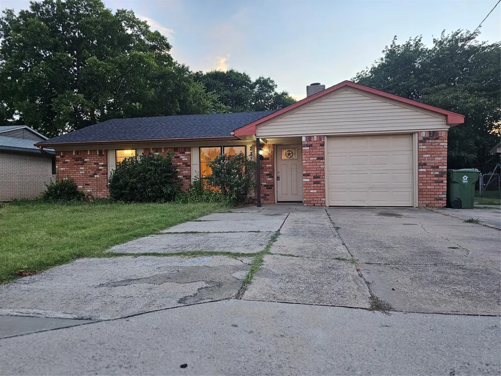 237 Murphy Murphy, TX 75094