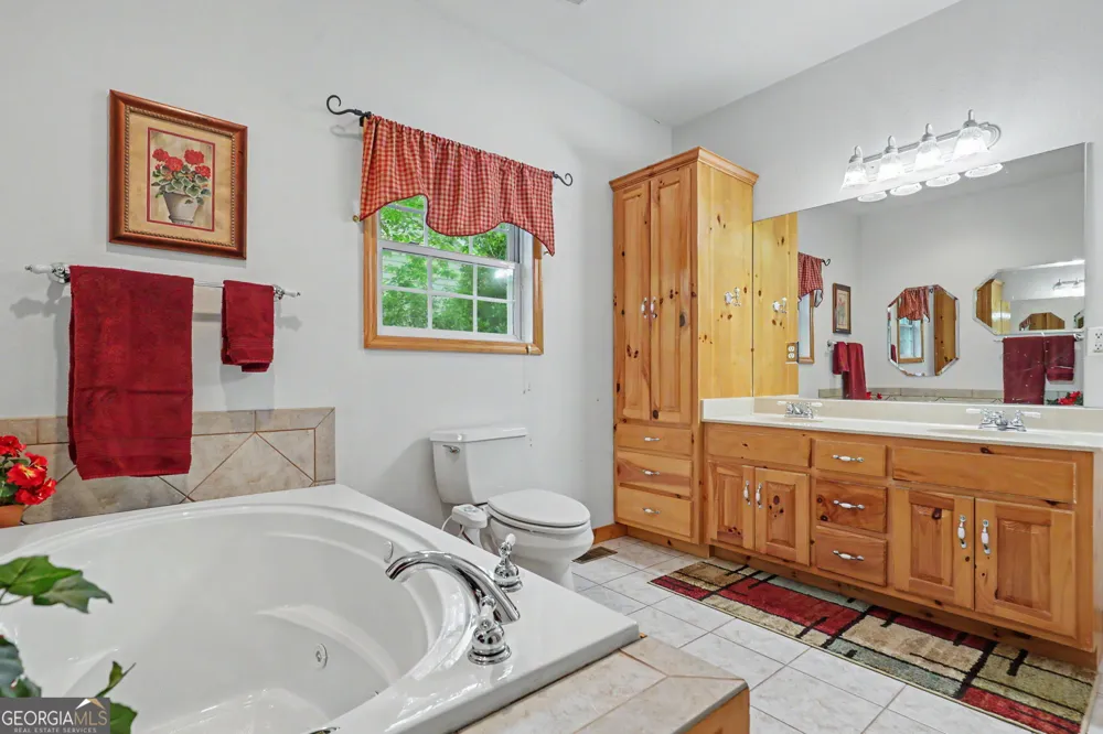 59 Dalton DR Dillard, GA 30537