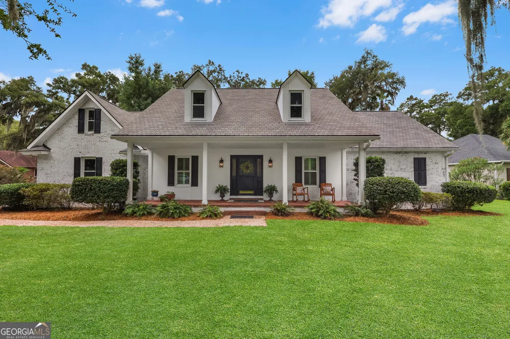 1154 River DR SW Darien, GA 31305