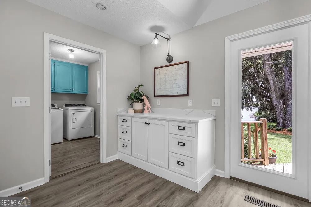 1154 River DR SW Darien, GA 31305