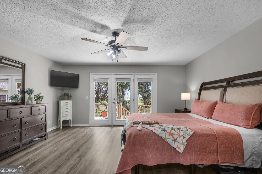 1154 River DR SW Darien, GA 31305
