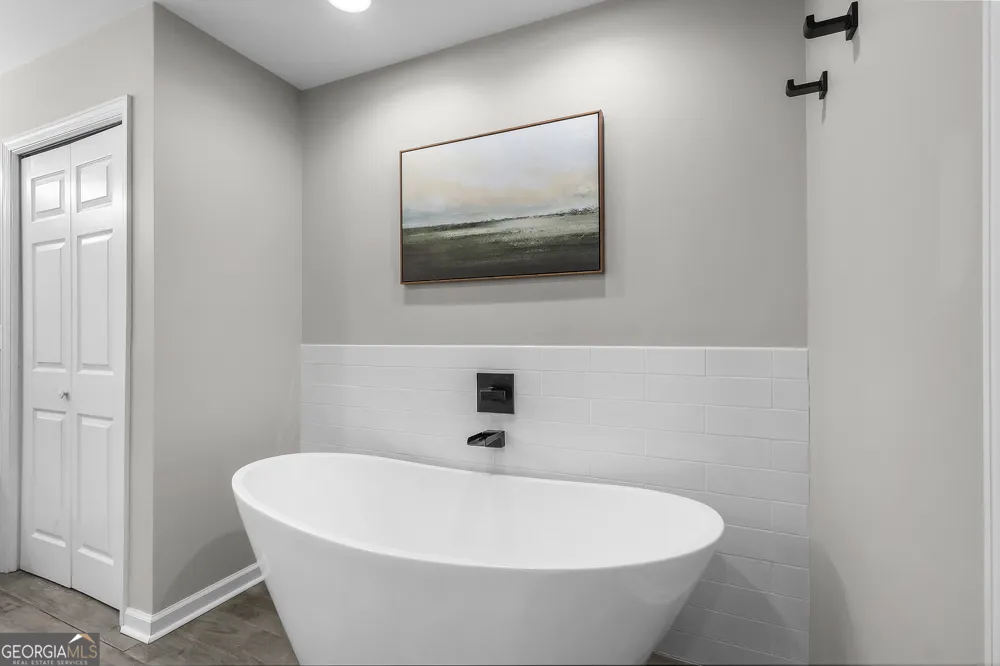 1154 River DR SW Darien, GA 31305