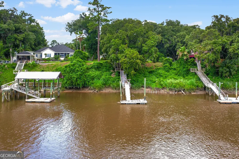 1154 River DR SW Darien, GA 31305
