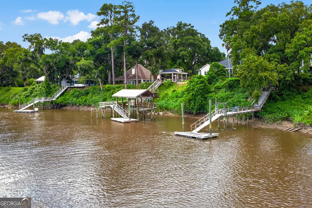 1154 River DR SW Darien, GA 31305