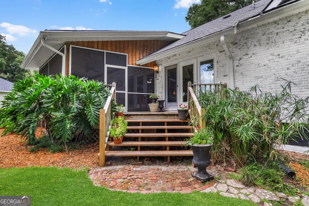 1154 River DR SW Darien, GA 31305