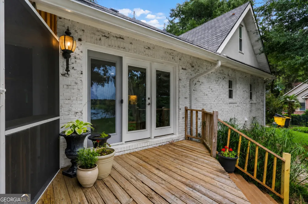 1154 River DR SW Darien, GA 31305