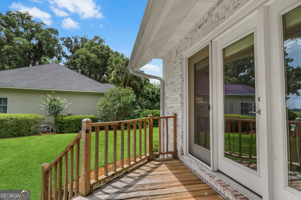 1154 River DR SW Darien, GA 31305
