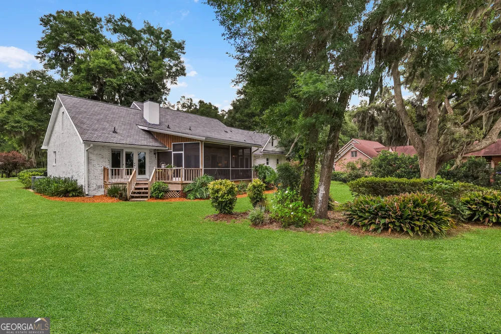 1154 River DR SW Darien, GA 31305