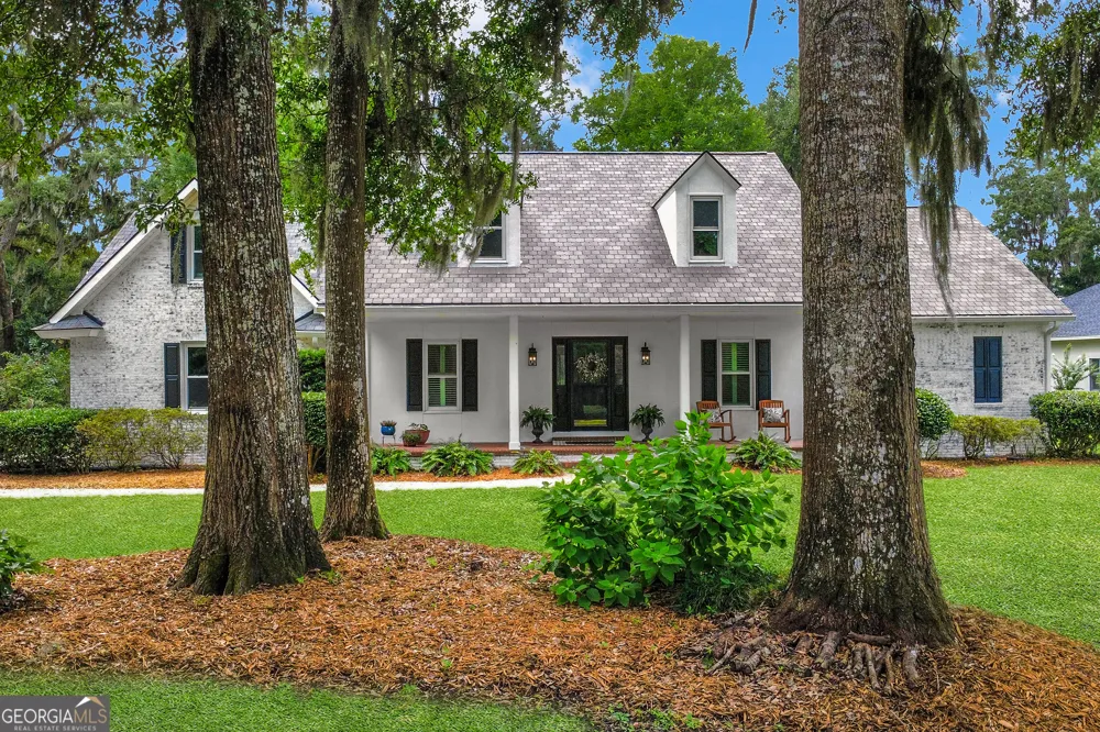 1154 River DR SW Darien, GA 31305