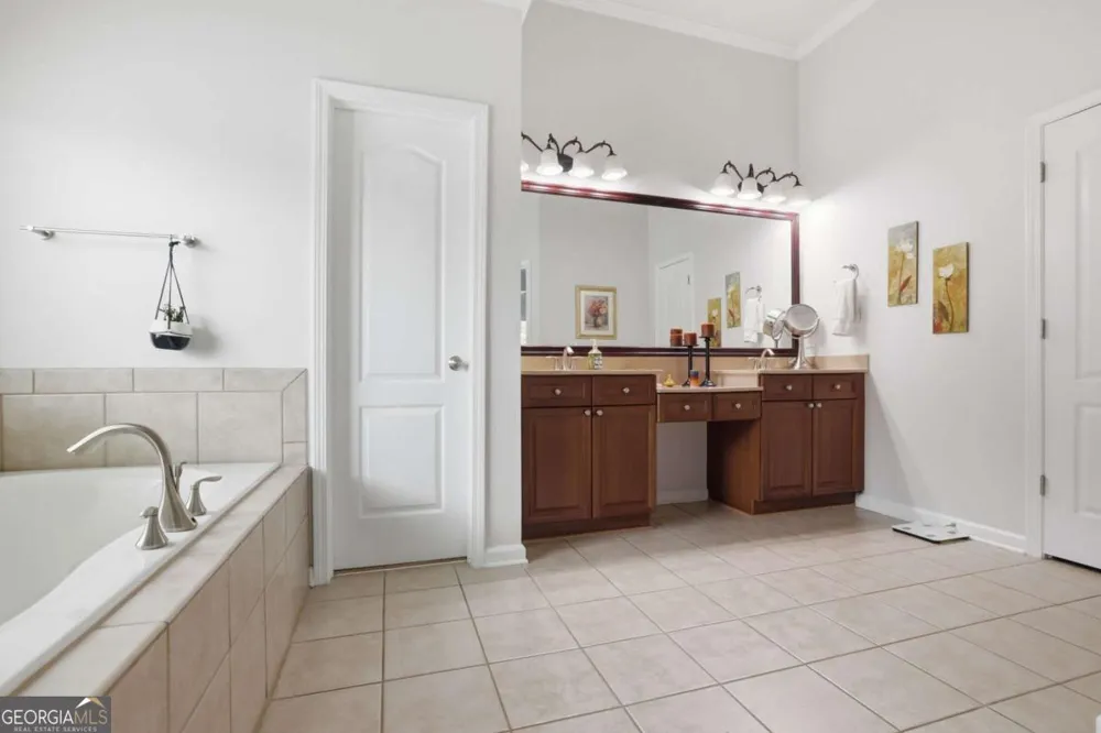2715 Cezanne LN Cumming, GA 30041
