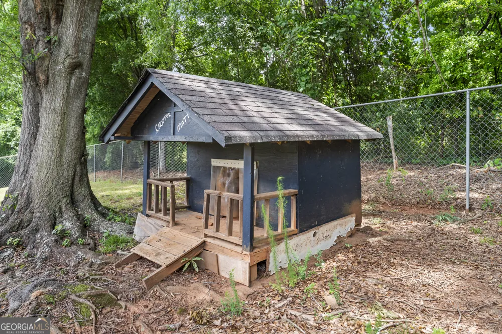 238 Apple Valley RD Commerce, GA 30529