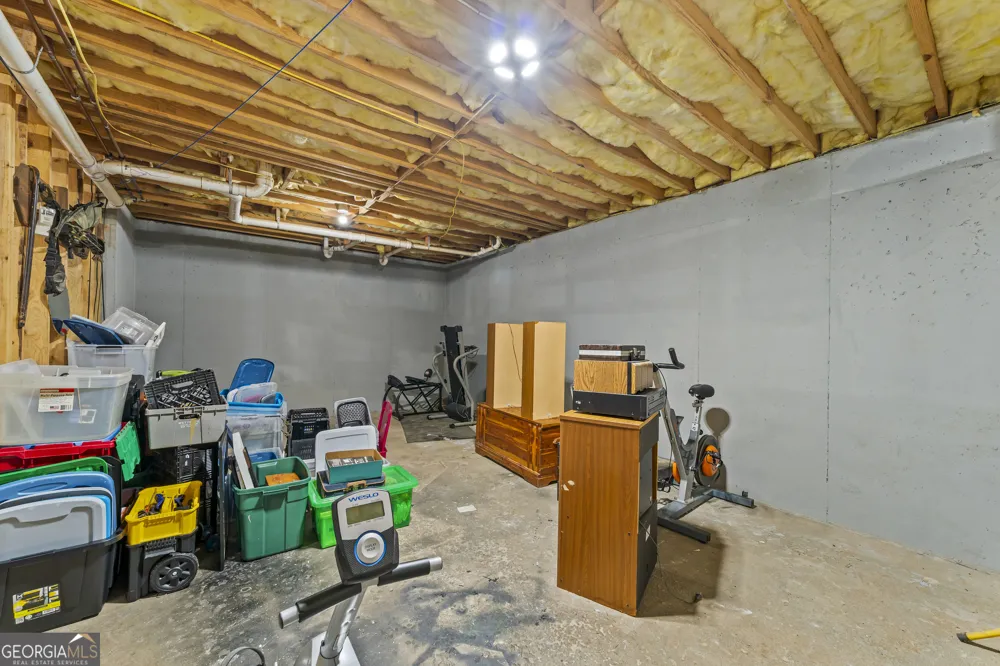 238 Apple Valley RD Commerce, GA 30529