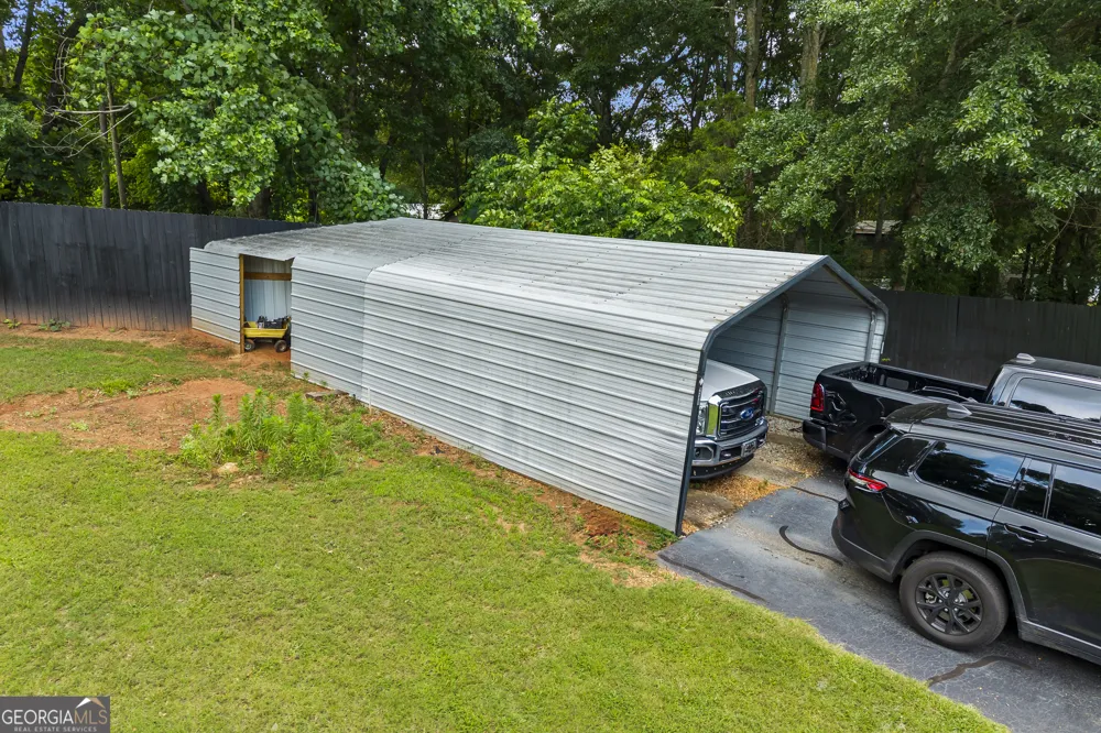 238 Apple Valley RD Commerce, GA 30529