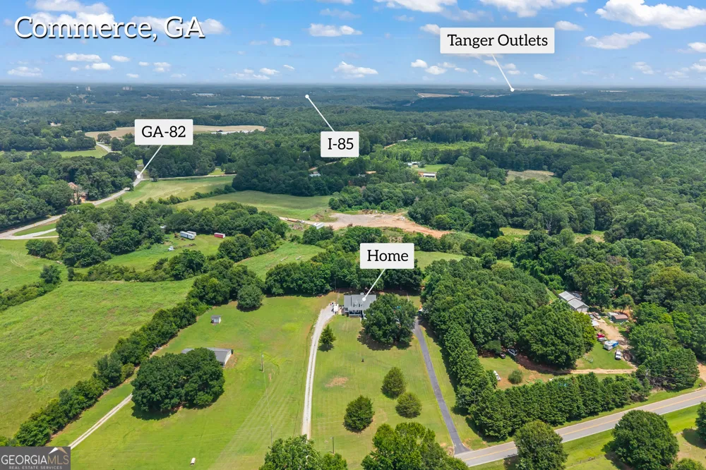 238 Apple Valley RD Commerce, GA 30529