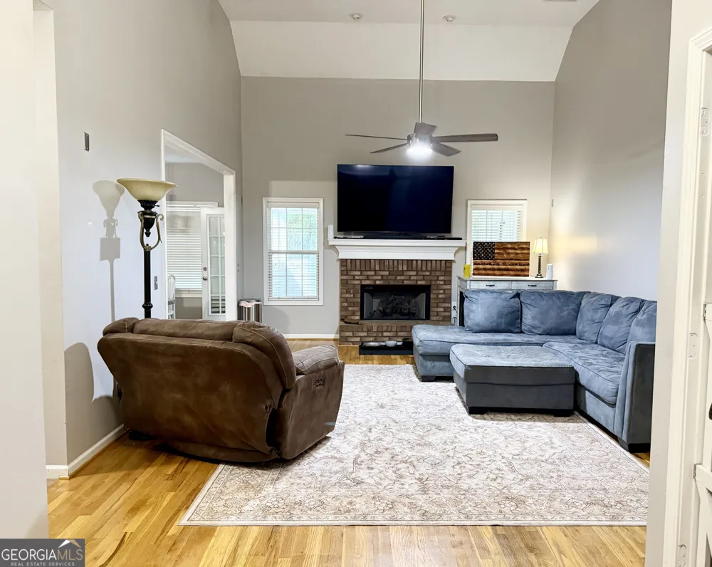 238 Apple Valley RD Commerce, GA 30529